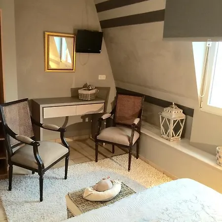 Hotel Margot'l