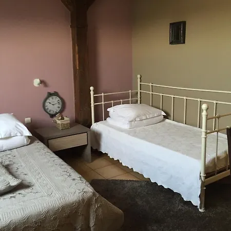 Margot'l Hotel